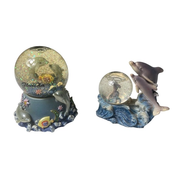 Decor Other - Pair Of Dolphins Glitter Snow Globes‎ Florida Globe ~ Dancing Dolphins In Waves